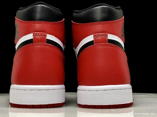 555088-125 Air Black 1 Jordan Toe Retro 0624